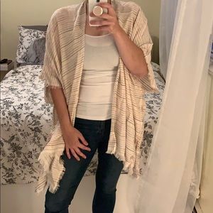 Francesca’s unlit-colored kimono